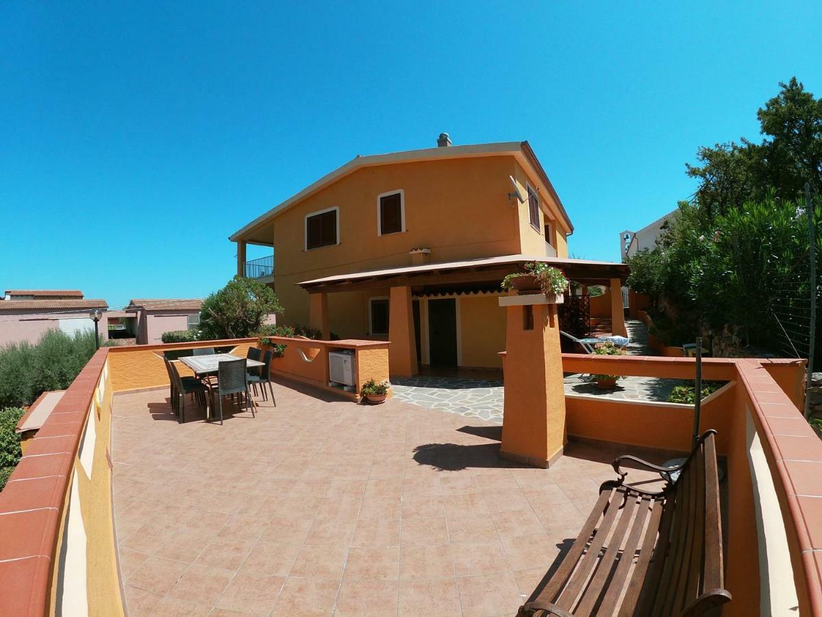 B&B Da Sabrina Сан-Теодоро Екстер'єр фото