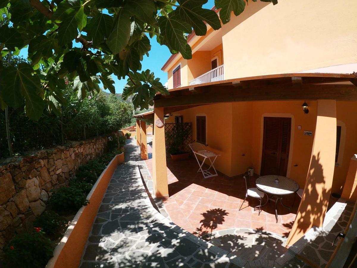 B&B Da Sabrina Сан-Теодоро Екстер'єр фото